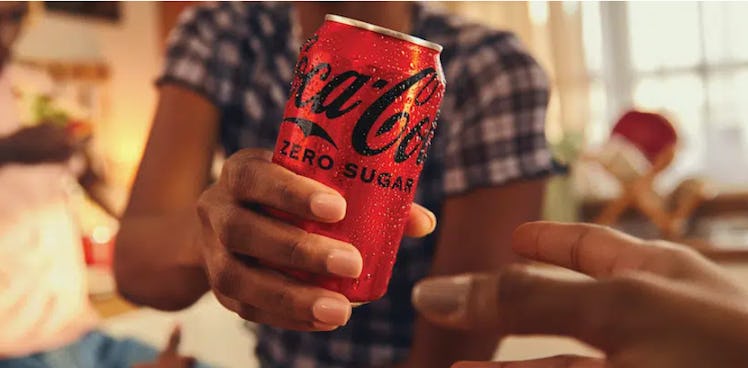 Here's why people are worried in these tweets about Coke Zero's new flavor in 2021.