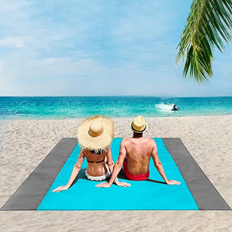 ISOPHO Beach Blanket