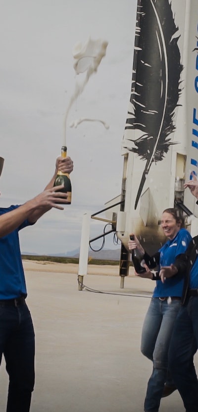 Blue Origin team celebrates reusable New Shepard rocket launch
