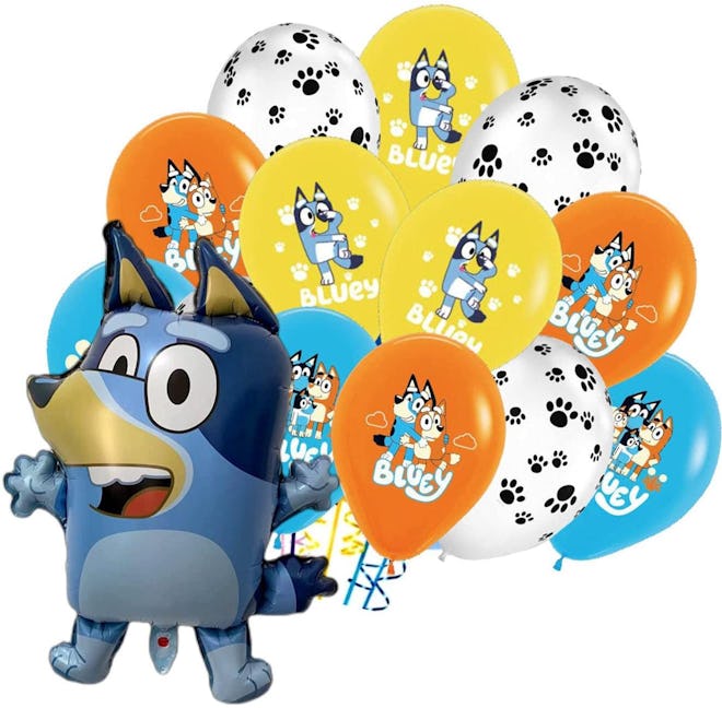 Bundle of birthday balloons featuring characters from the show "Bluey"