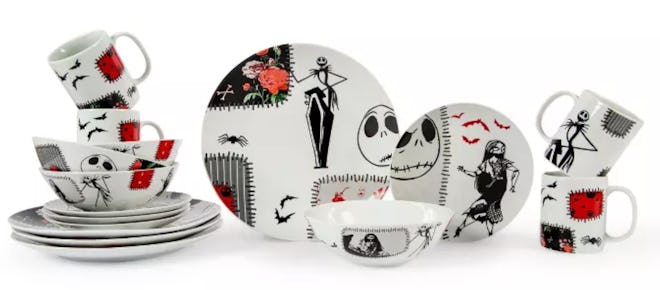 'The Nightmare Before Christmas' Patched Up 16-Piece Dinnerware Set