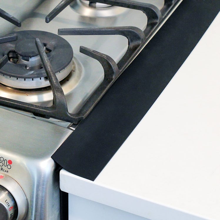 S&T INC. Stove Gap Covers (2-Pack)