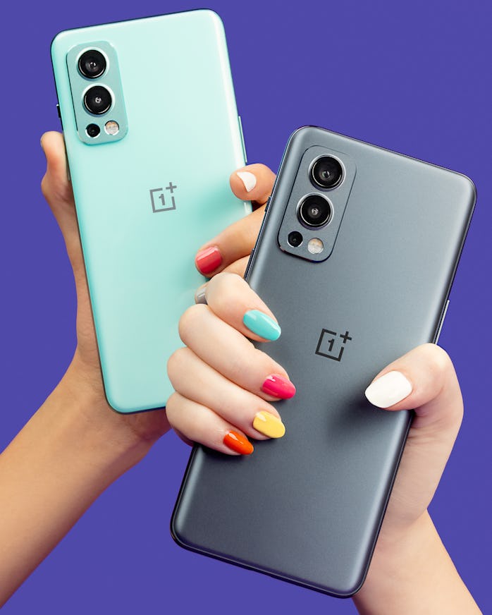 OnePlus Nord 2 5G in two colors