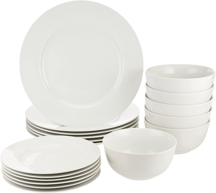 Amazon Basics Kitchen Dinnerware Set (18 Pieces)