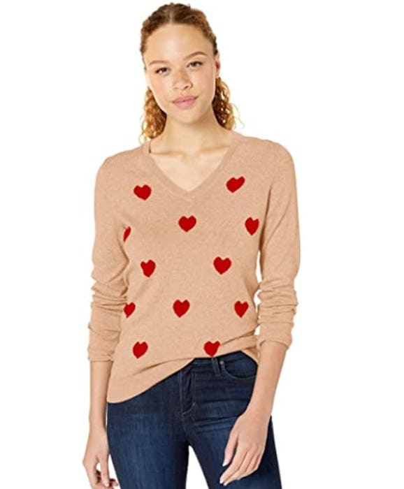 Amazon Essentials Lightweight V-Neck Sweater