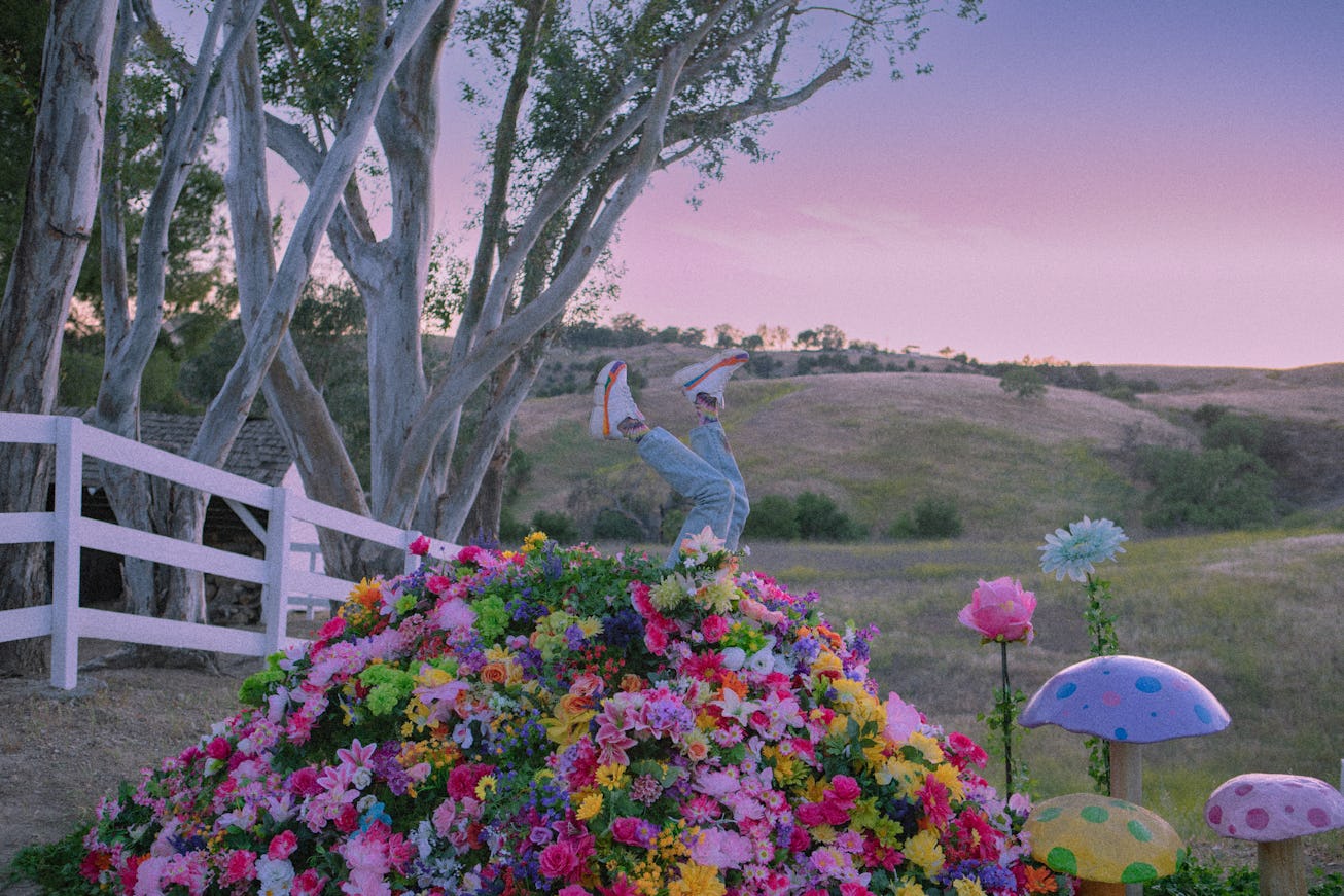 Jaden Smith x New Balance's Trippy Summer Pack.