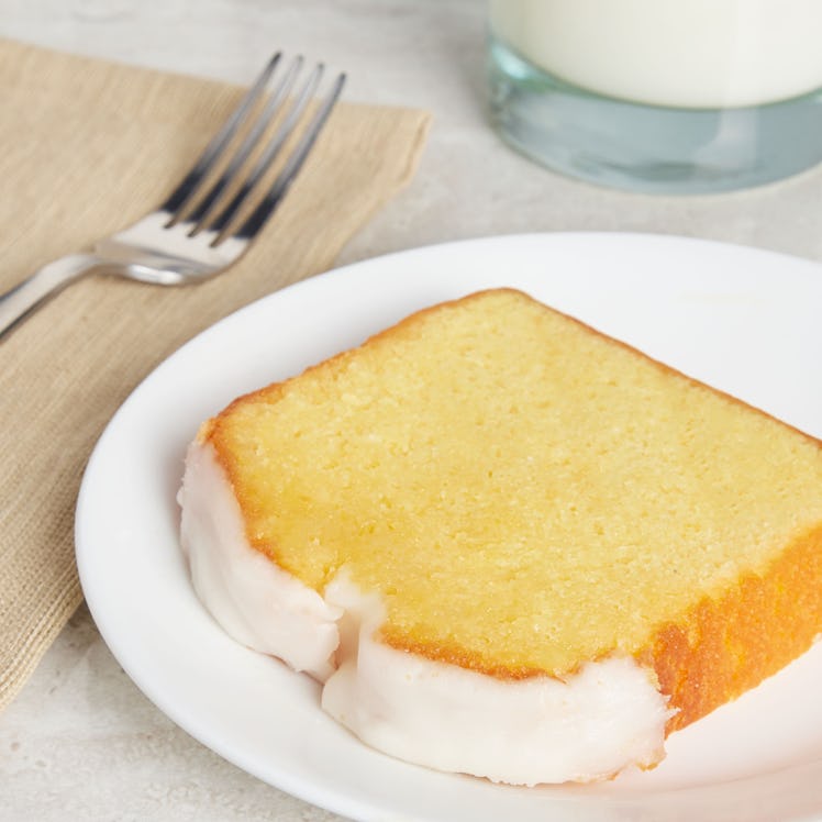 This viral Starbucks Lemon Loaf TikTok dupe at Walmart sells for just $1.