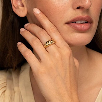 JINEAR Croissant Dome Ring
