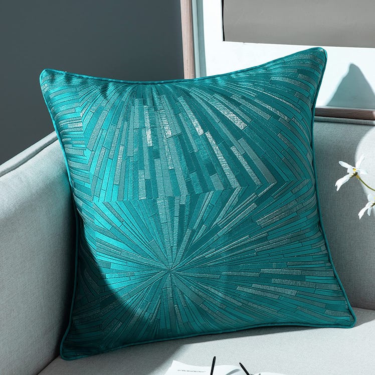 YONGLIU Luxury Jacquard Throw Pillow Cover