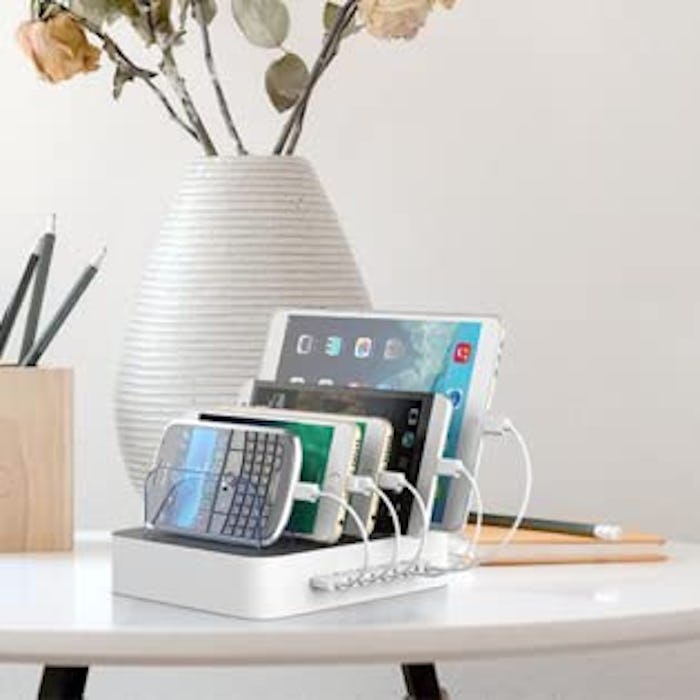 MSTJRY Multi-Port Charging Station 