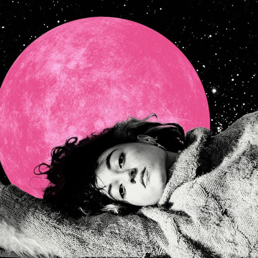 Young woman in front of a pink planet, showing the six retrograde planets in August 2021.