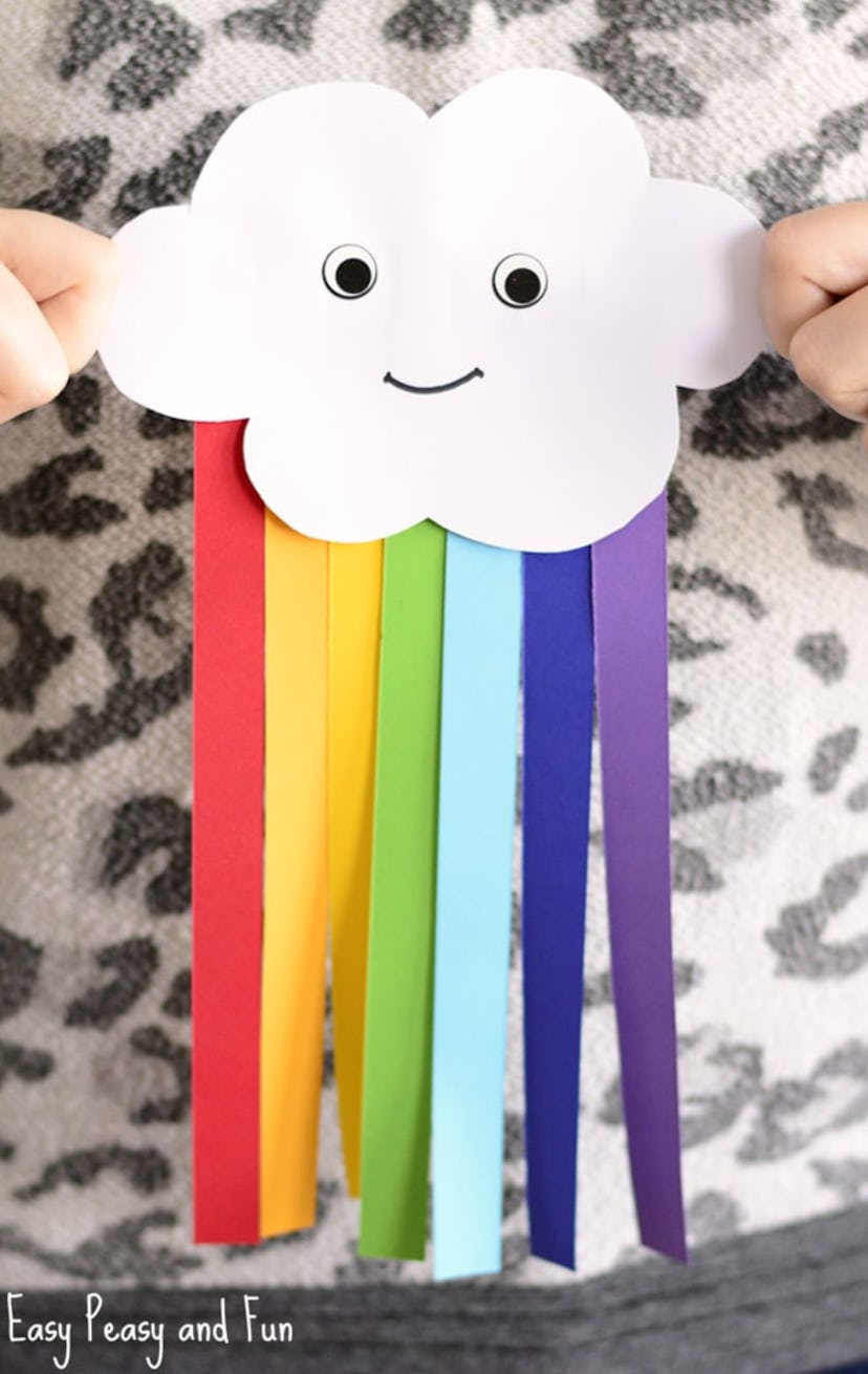 Paper rainbows are fun construction paper crafts kids can make. 