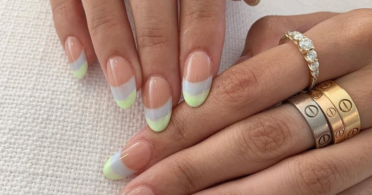 The French Manicure Trend Is Still Going Strong Here S How Celebrities Are Wearing It For Fall The French Manicure Trend Is Still Going Strong Here S How Celebrities Are Wearing It For Fall