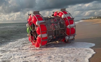 Resembling a blown-up hamster wheel, Baluchi hopes his “bubble” will help him traverse the open ocean.