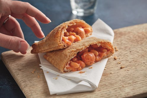 Greggs' Vegan Sausage, Bean & CheeZe Melt 