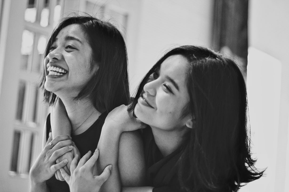 What To Text Your Sister On National Sisters Day 20 Funny what-to-text-your-sister-on-national-sisters-day-20-funny