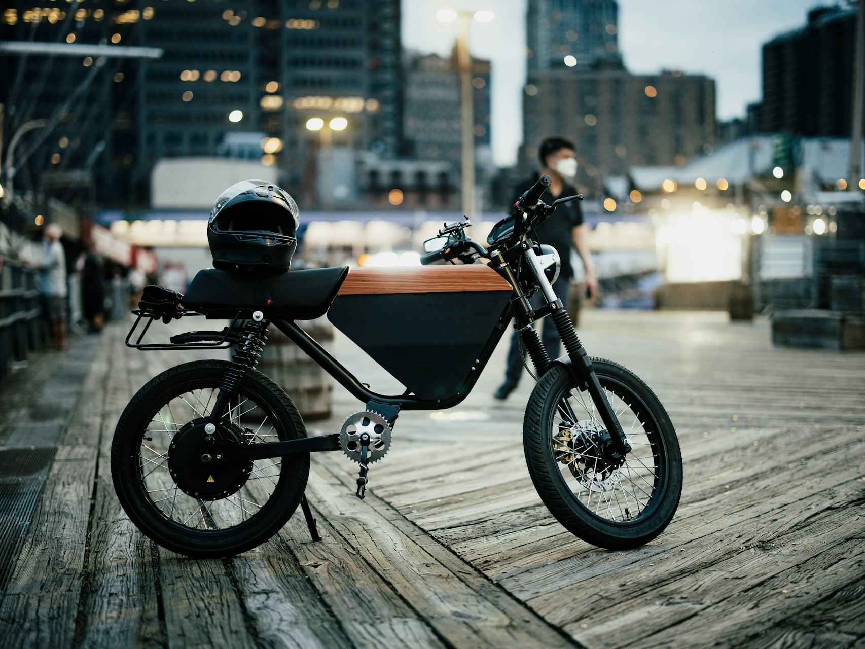 Onyx motorbike top