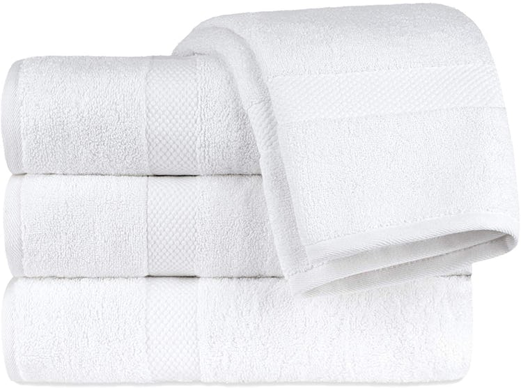 White Classic Luxury Bath Towels (Set of 4)