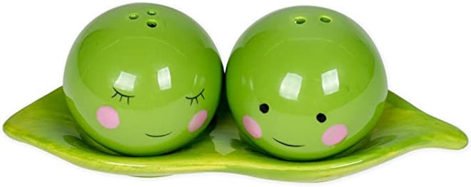 One Hundred 80 Degrees Peas in a Pod Salt and Pepper Shakers