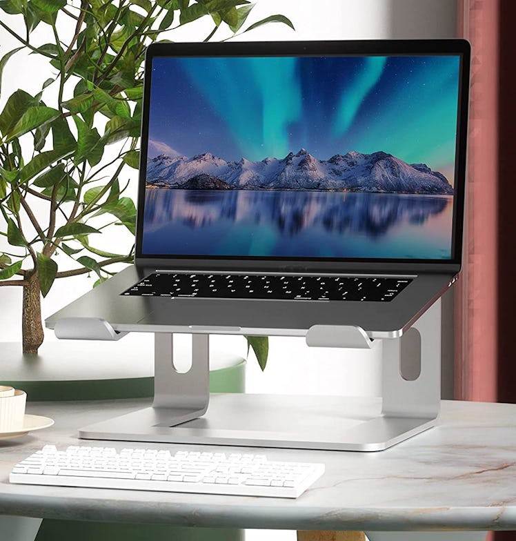 Soundance Laptop Stand