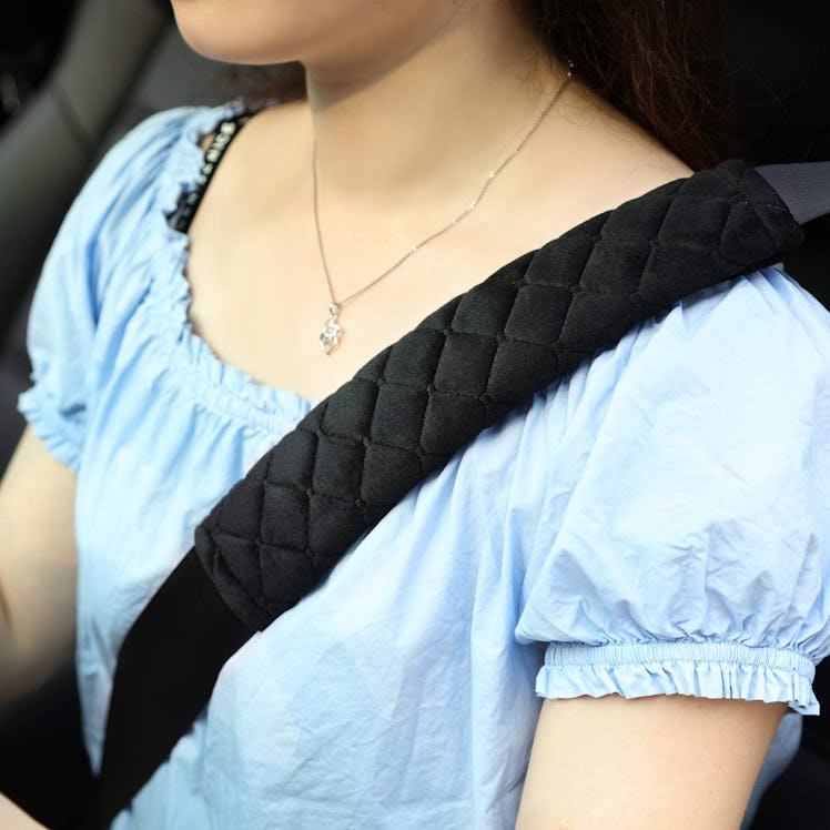 Tatuo Car Seat Belt Pads (4-Pack)