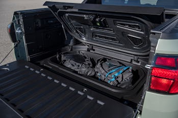 Hyundai Santa Cruz Release Date Price Specs And Towing Capacity For The 2022 Suv Pickup Truck Hybrid