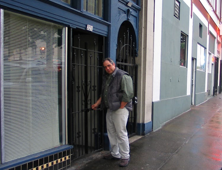 Dybbuk Box creator Kevin Mannis outside his Portland, Oregon, shop, June 2004