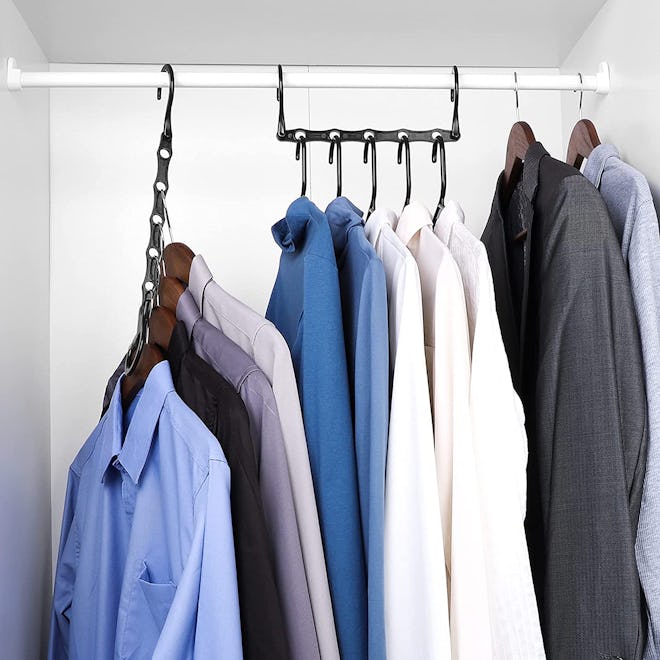 HOUSE DAY Space Saving Hangers (Pack of 16)