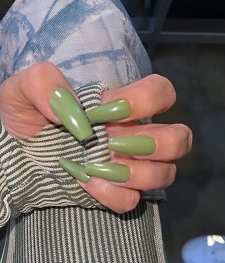 Sage Green Nails Are 2021's Mani Trend