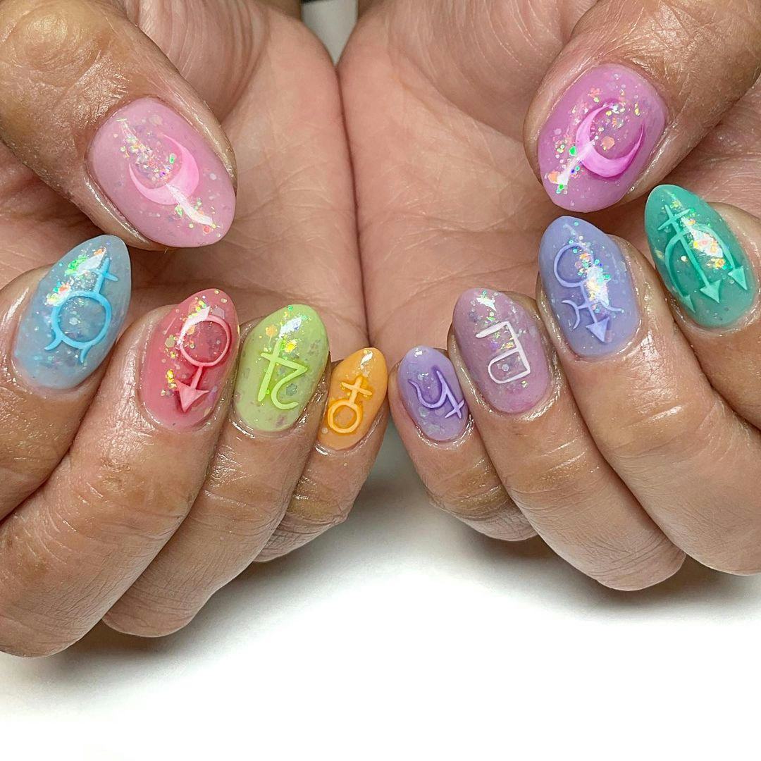 The 9 Best Jelly Nail Looks To Try ASAP This Summer The 9 Best Jelly Nail Looks To Try ASAP This Summer