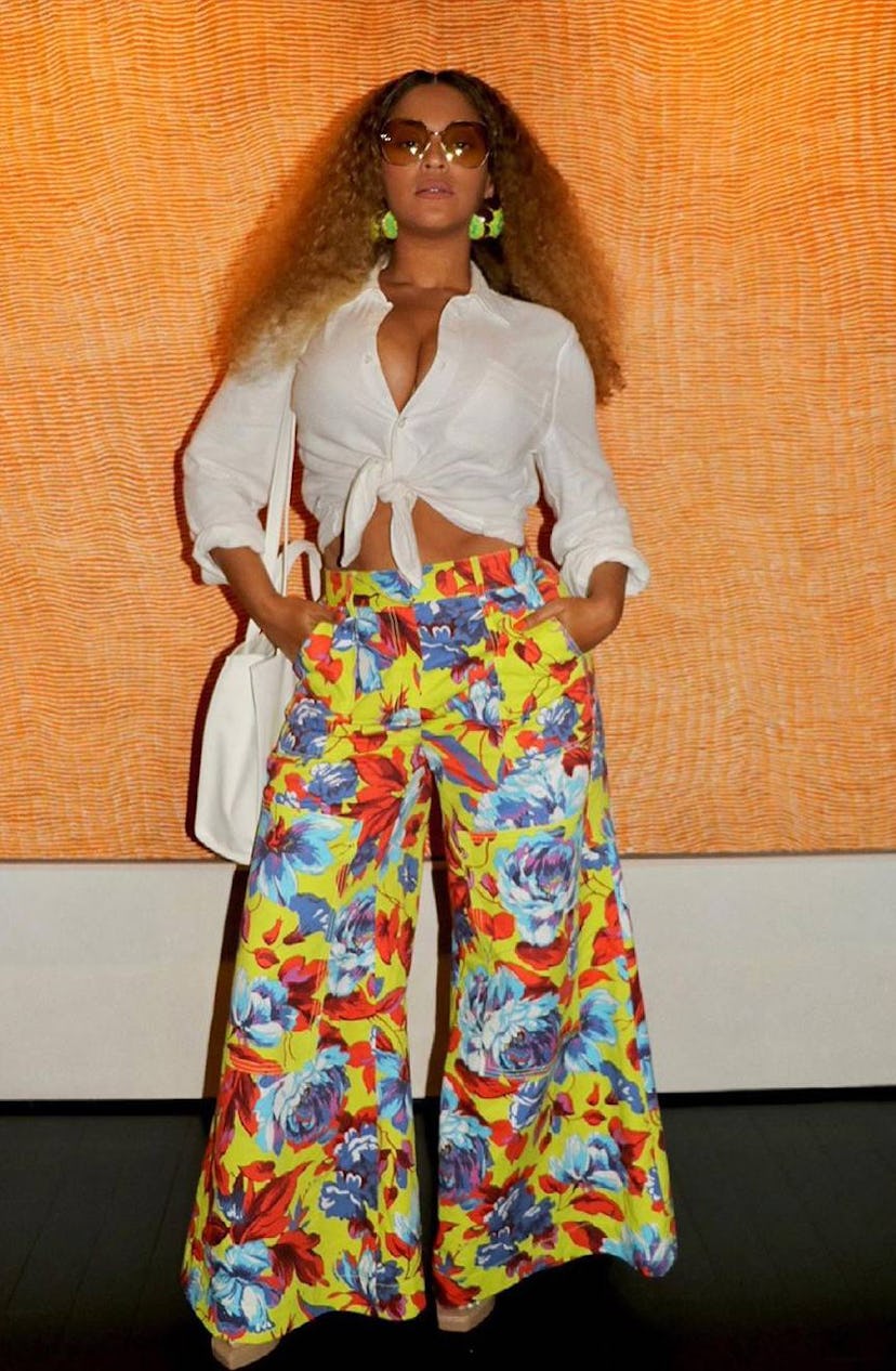Beyonce in outfit. 