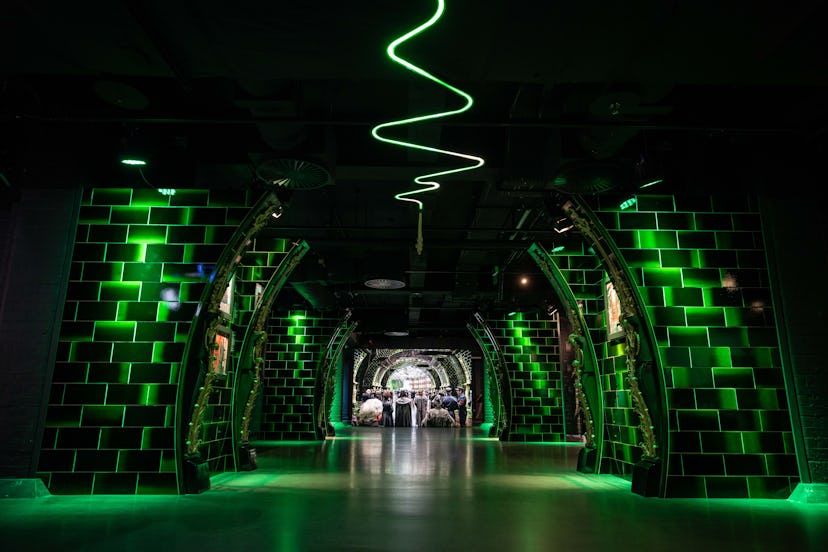 the ministry of magic, a green tiled room 