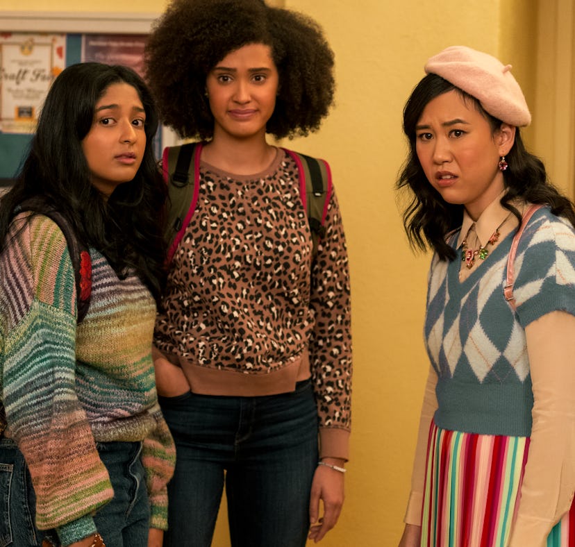 There are plenty of linger 'Never Have I Ever' Season 2 questions.