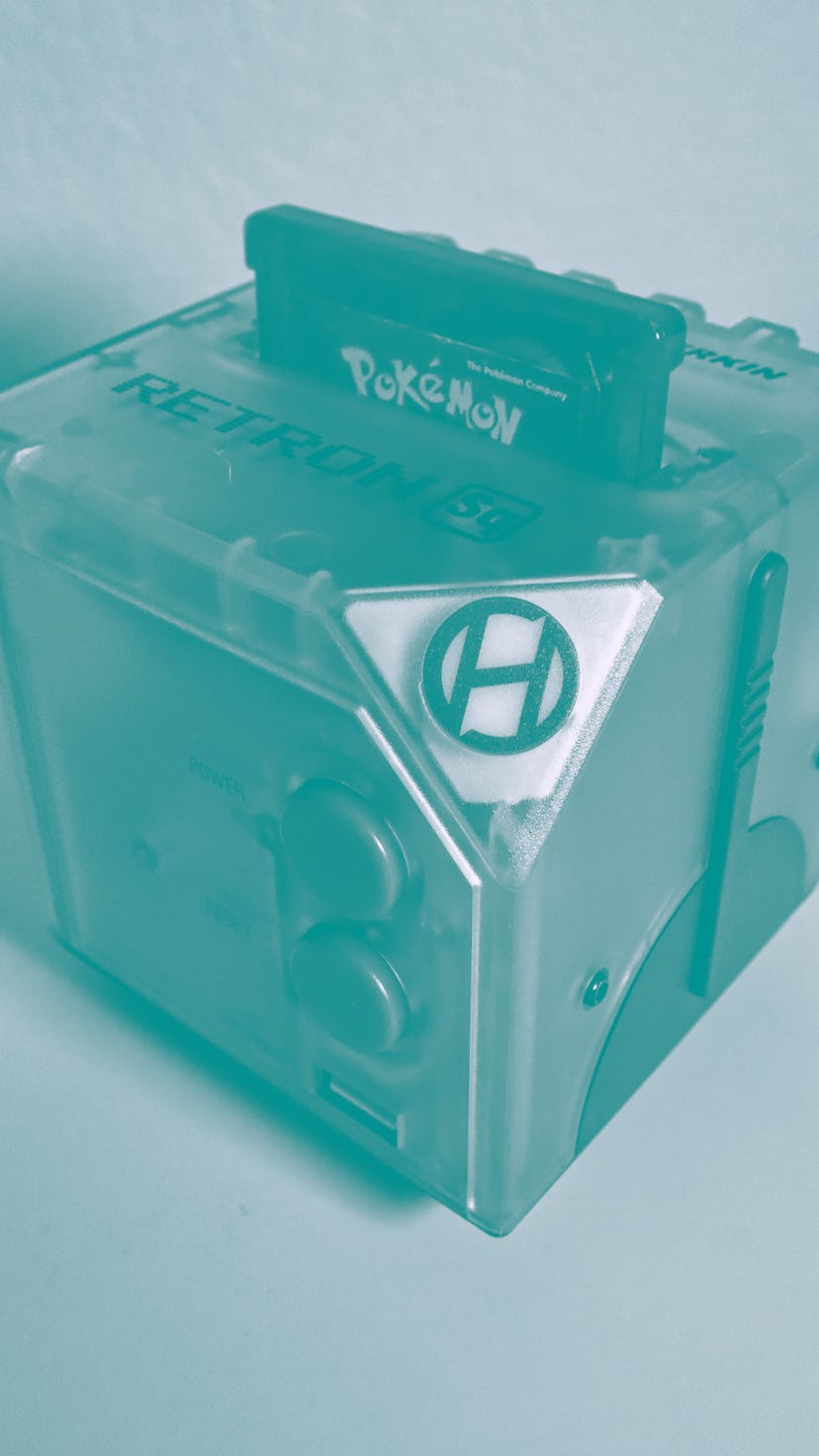 Hyperkin RetroN Sq cubed game boy video game console