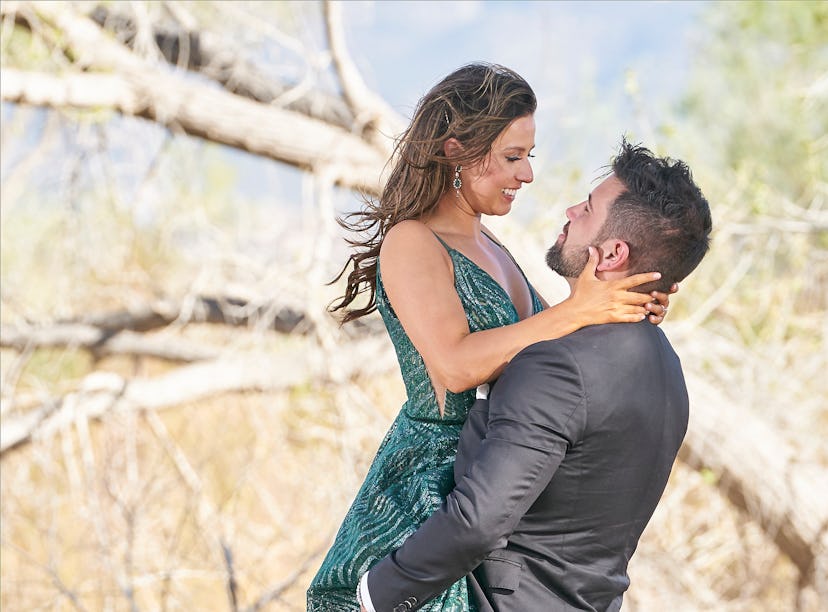 'The Bachelor' and 'The Bachelorette' have a tradition of windy proposals.