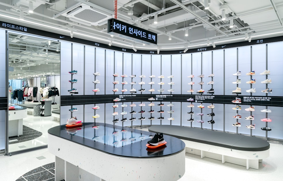 Nike's new immersive store is wild, shopping experience