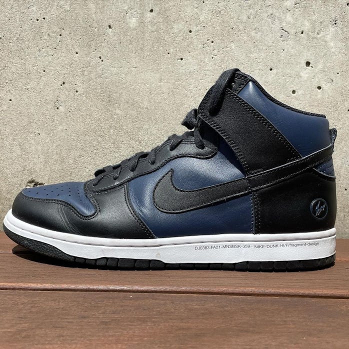 nike fragment design dunk high black blue