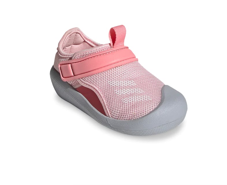 12 Best Toddler Water Shoes For Everything From Oceans to Puddles