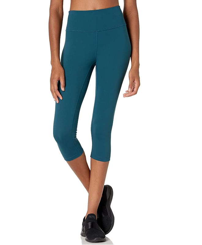 Core 10 Spectrum High Waist Capri Legging