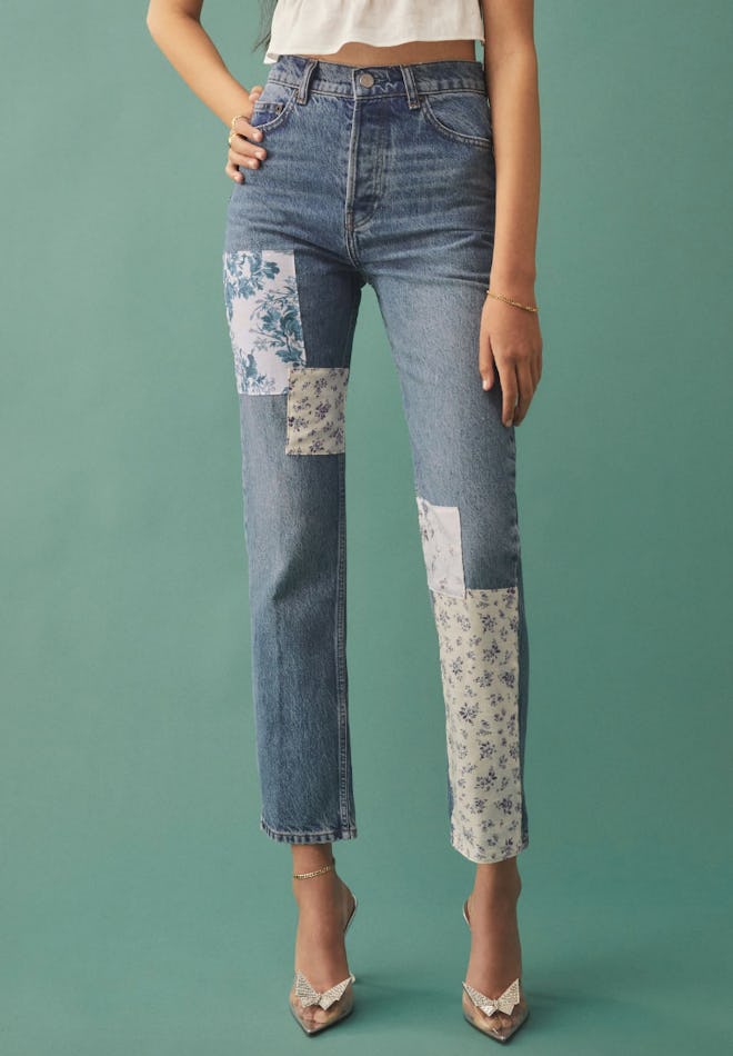 Reformation's Cynthia Linen Patch high Rise Straight Jeans. 