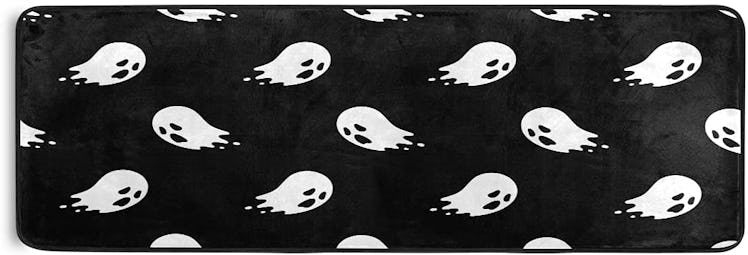  Halloween Spooky Ghosts Runner