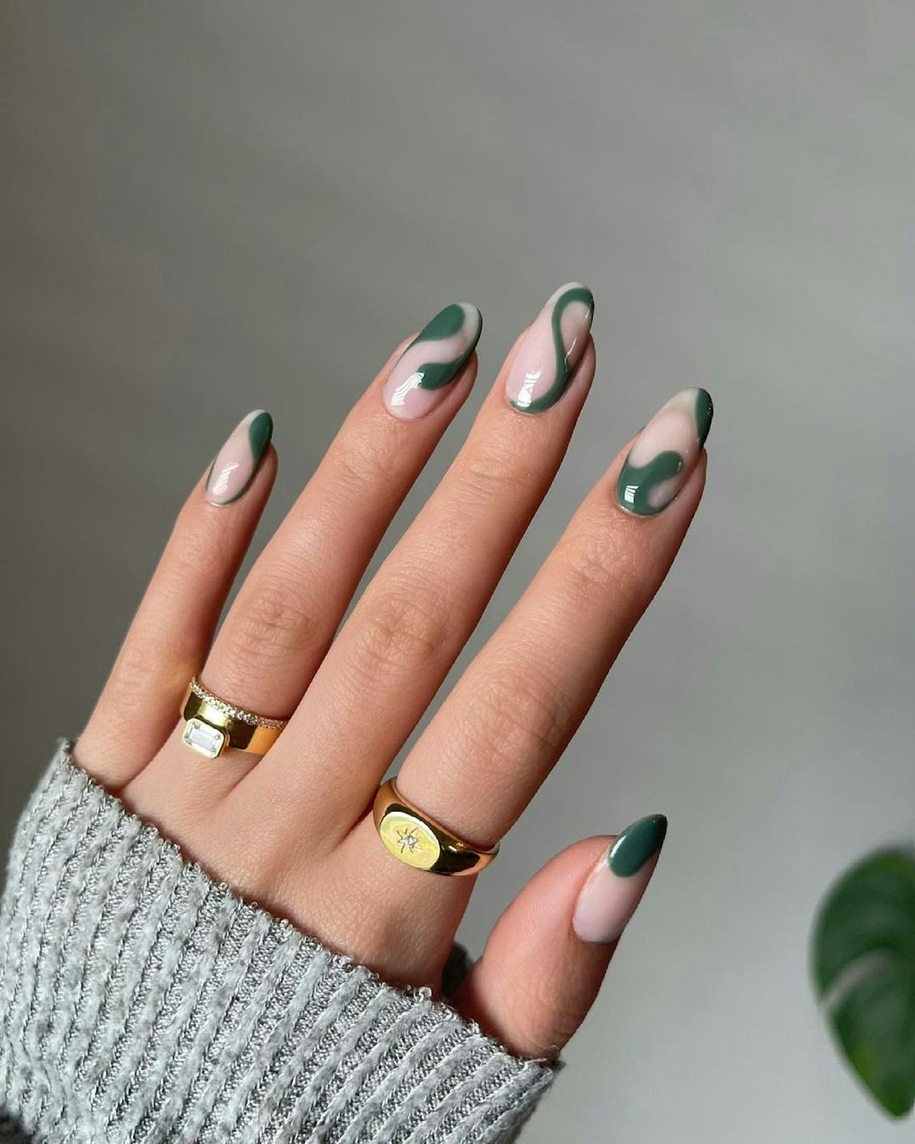5 Fall 2025 Nail Trends Everyone Will Be Wearing