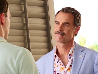Murray Bartlett as Armond in The White Lotus.