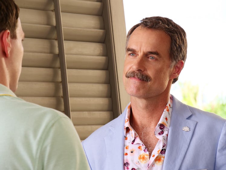 Murray Bartlett as Armond in The White Lotus.