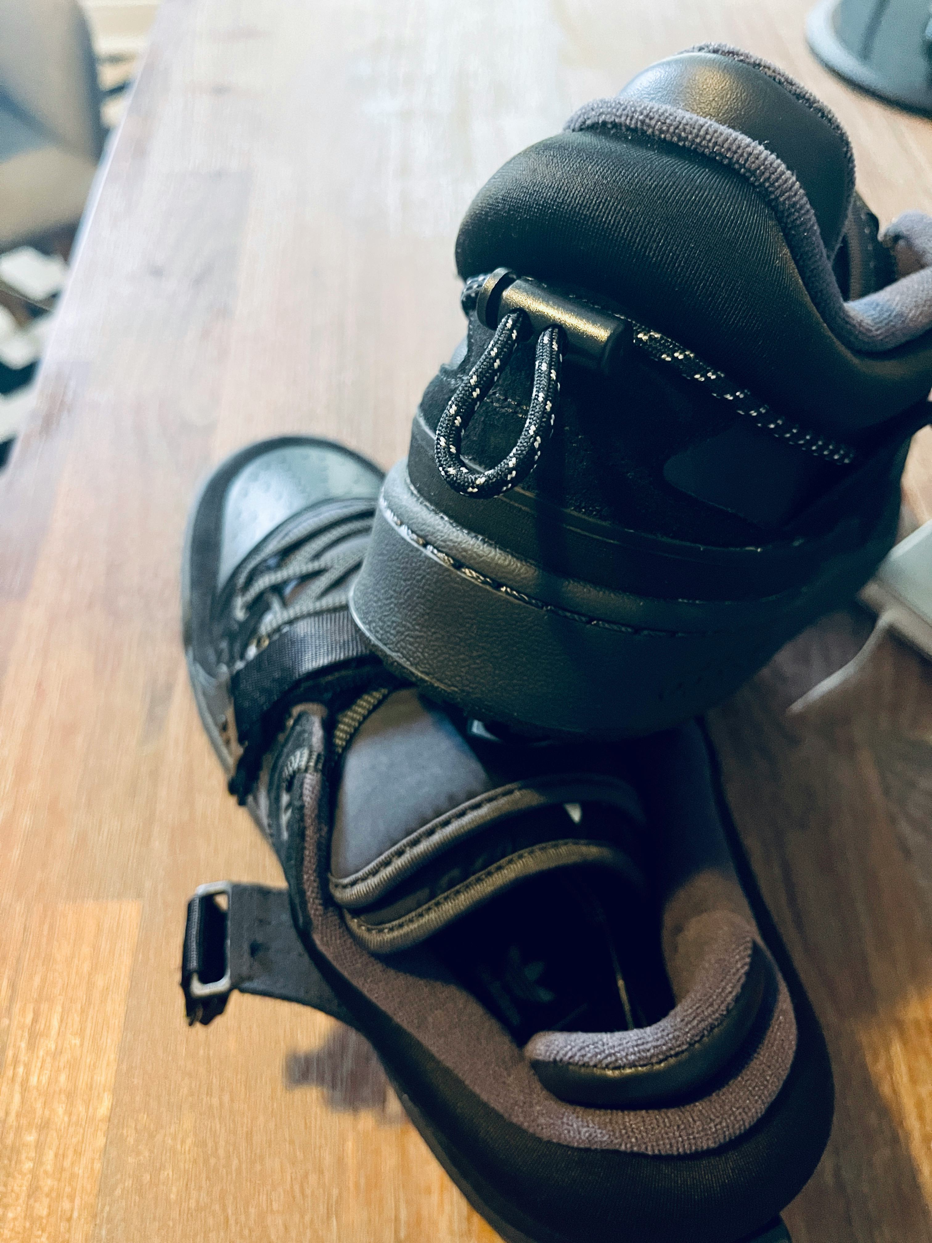 bad bunny forum black on feet