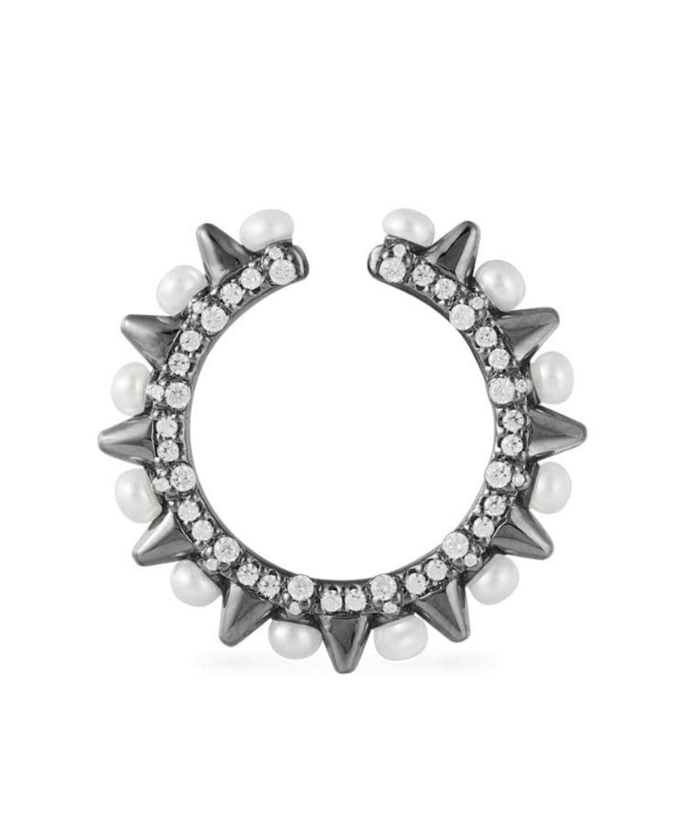 SPIKE MONO SLIDING EAR CUFF WITH PEARLS