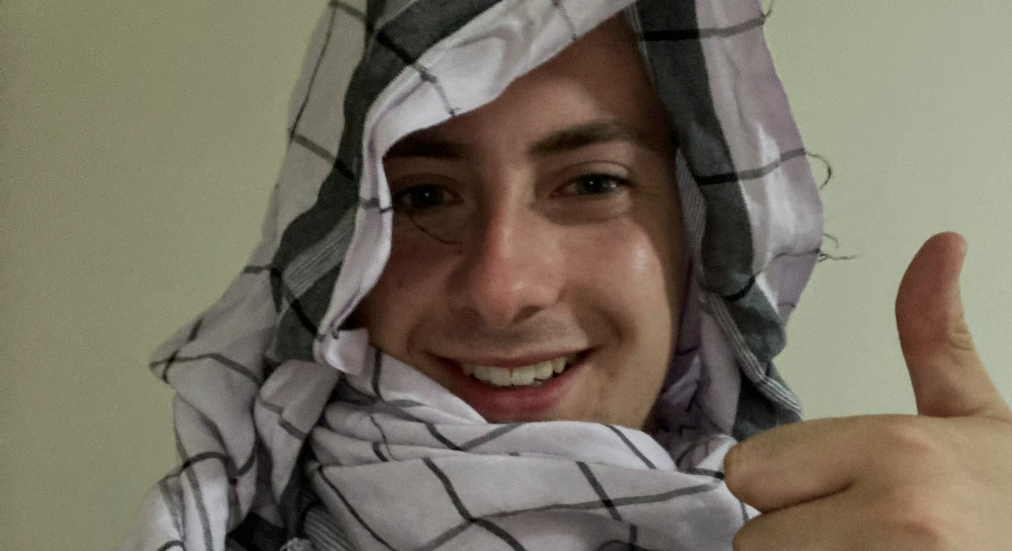 British student and 4channer Miles Routledge wearing a burqa in Afghanistan