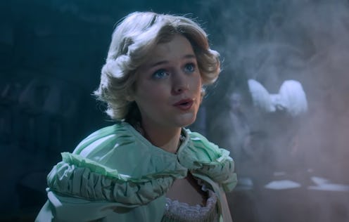 Emma Corrin as Princess Diana in 'The Crown' Season 4 deleted scene.