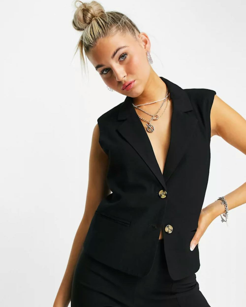 Only tailored vest in black