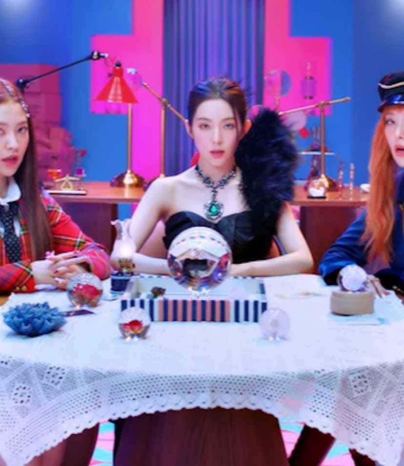 A screenshot from Red Velvet's "Queendom" music video.